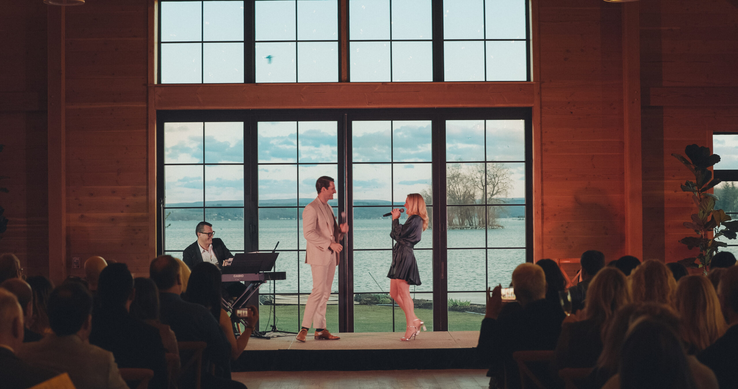 Fun Holiday Parties & Christmas Events That Dazzle with Sparkle, Glamour, and Style -Image credit The Lake House on Canandaigua