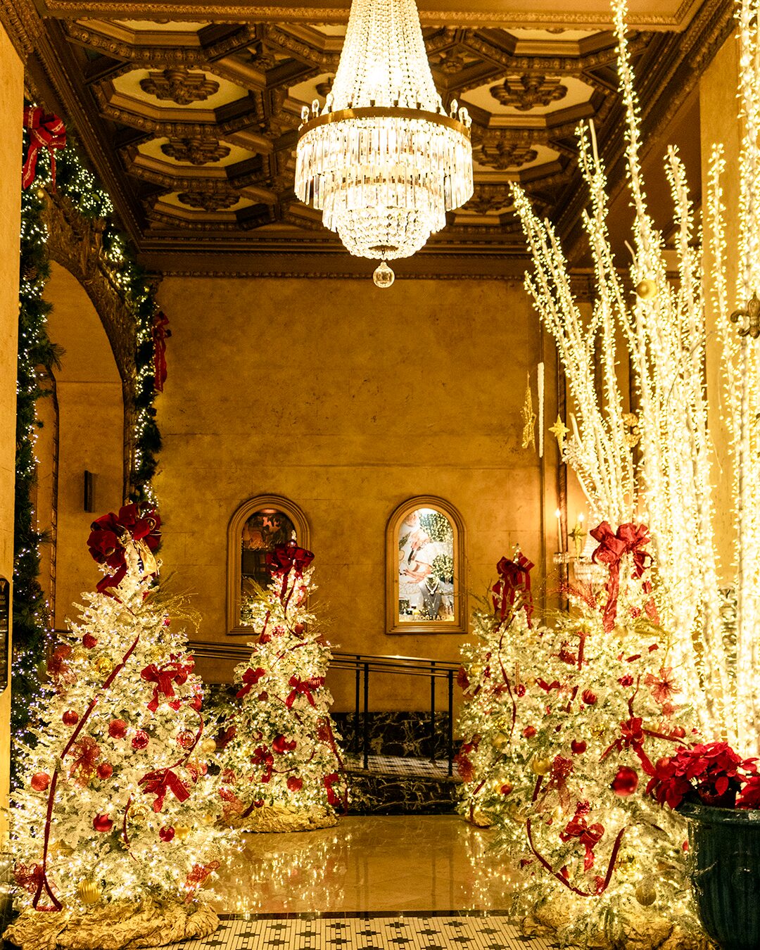 Fun Holiday Parties & Christmas Events That Dazzle with Sparkle, Glamour, and Style - Image credit The Roosevelt New Orleans