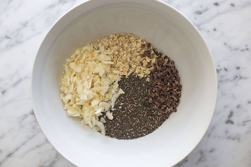 Louise Roe | Oat Snack Balls | Healthy Recipes | Front Roe blog 2