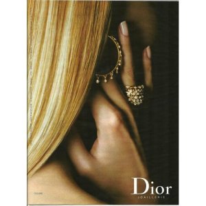 DIOR 2003 HAND PLACEMENT.jpeg