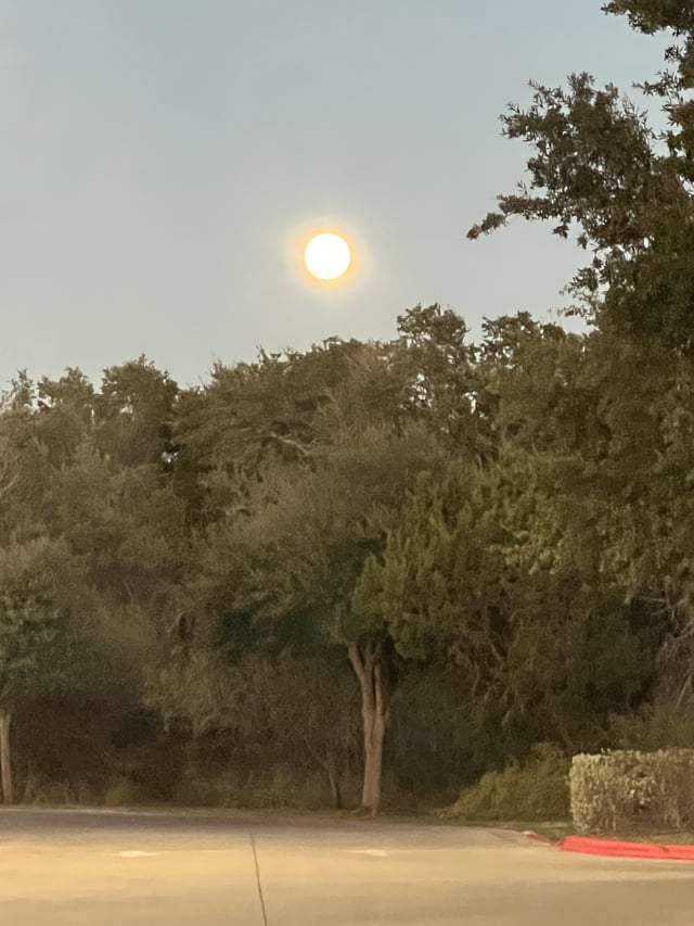 The moon is so big it looks fake - is this the end times?