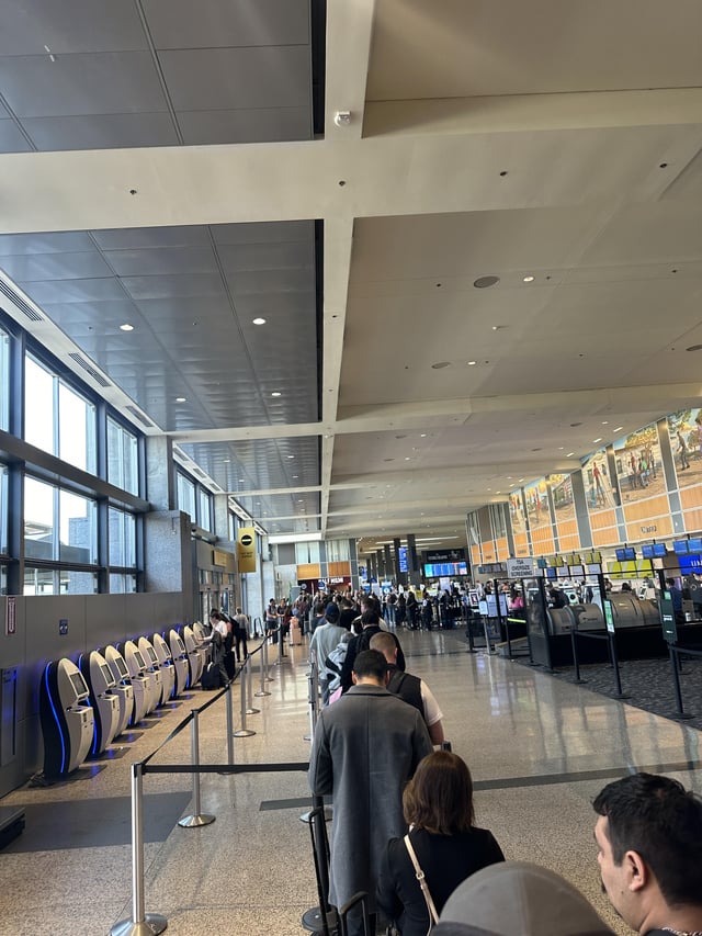 ATX Airport: Current Line for TSA Pre-check + CLEAR