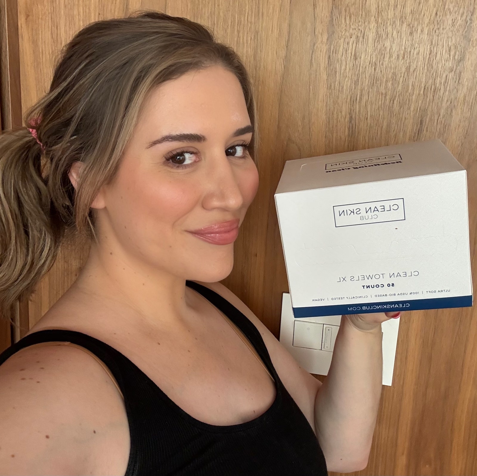 Clean Skin Club Towels Halved My Makeup Removal Time—and Helped Clear My Skin REVIEW