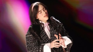 Billie Eilish's Olympics Closing Ceremony Performance: Video