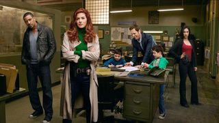 Debra Messing, The Mysteries of Laura