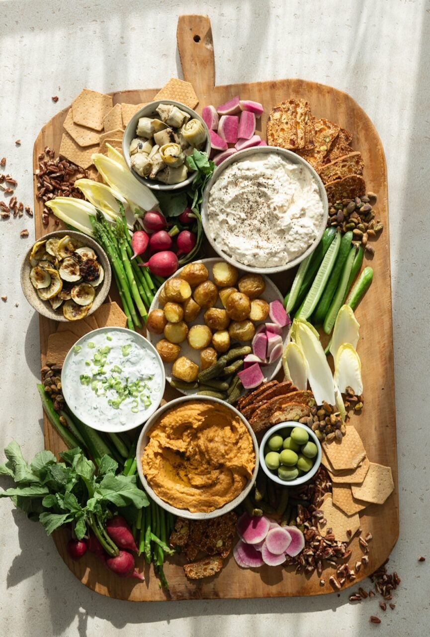 dips & crudite grazing board