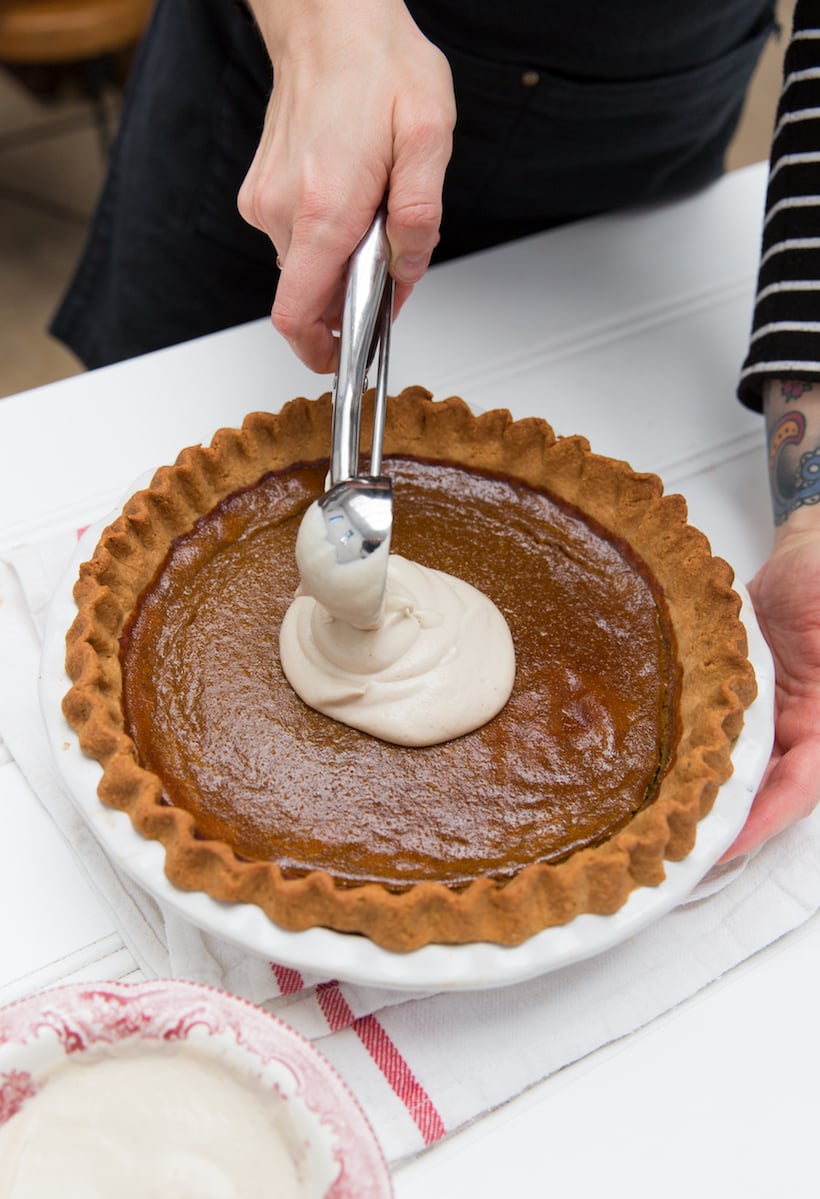 dairy and gluten-free pumpkin pie_thanksgiving potluck ideas