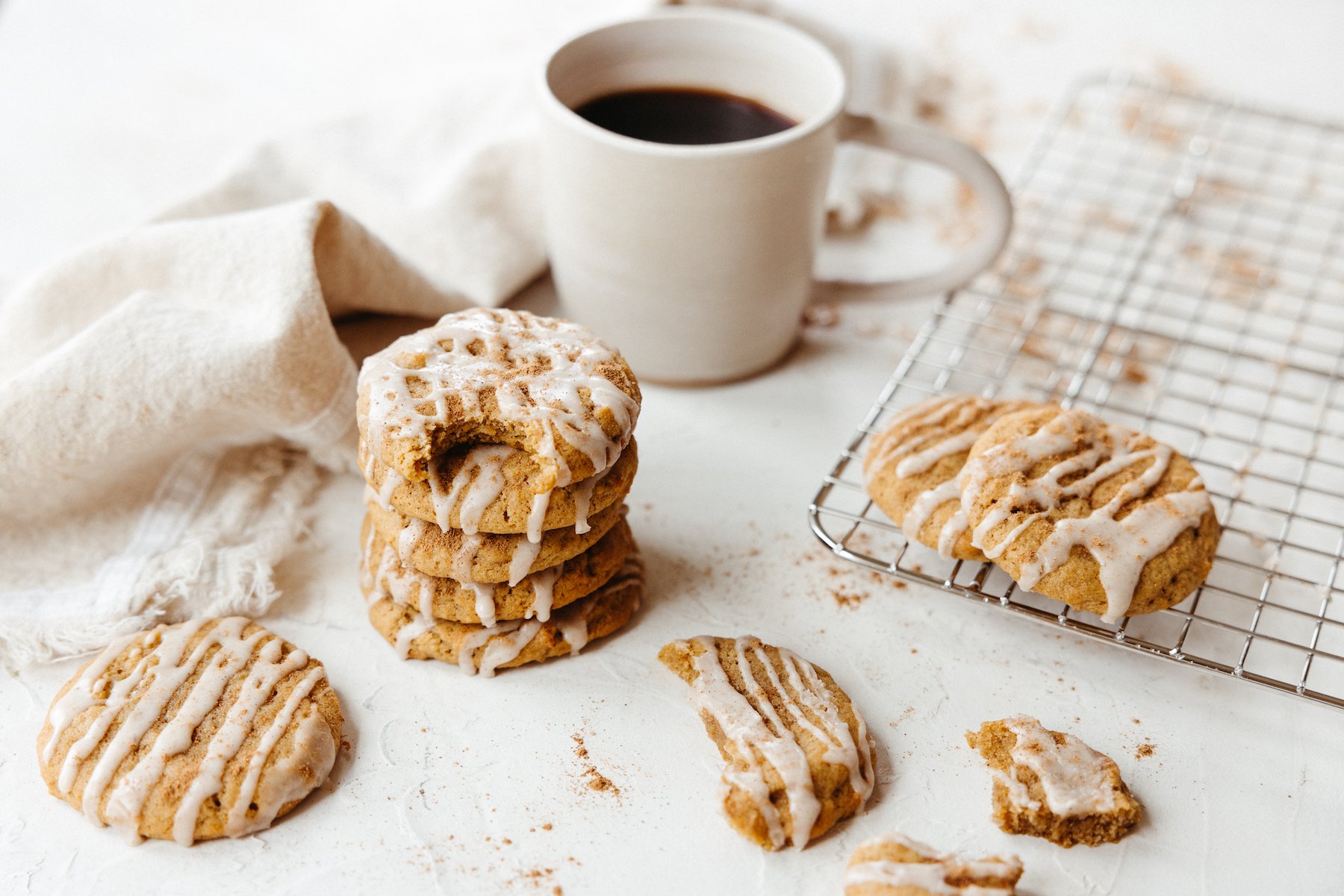 chewy pumpkin spice cookies