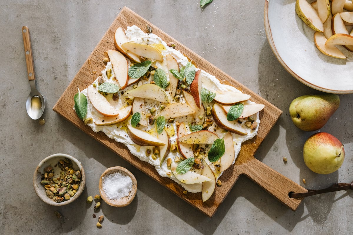 ricotta board with pears and honey-toasted pistachios