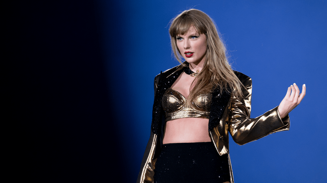 Taylor Swift performs on stage during 