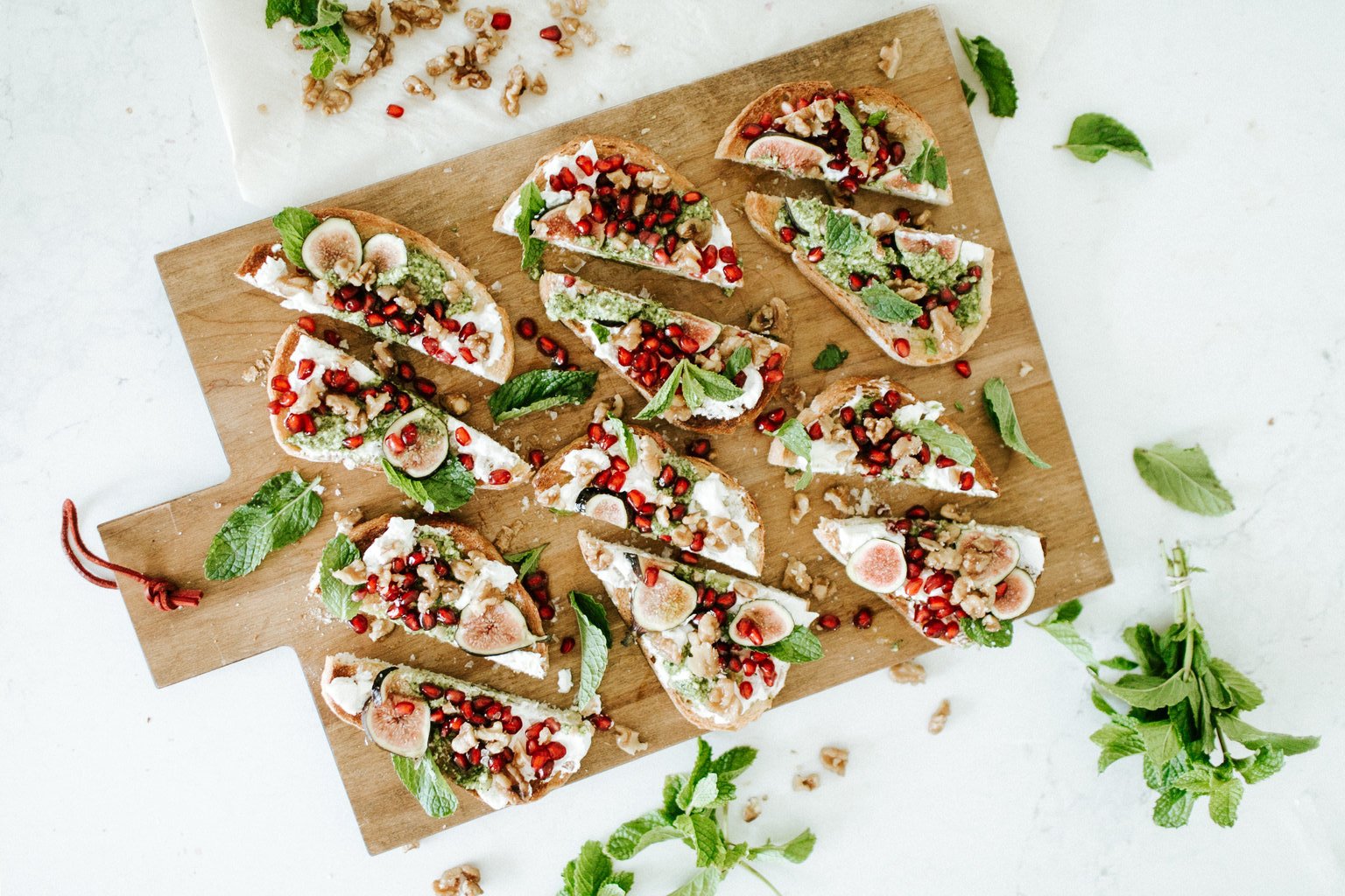 burrata toasts with caramelized walnuts and mint-pomegranate pesto_no bake recipes for the holidays