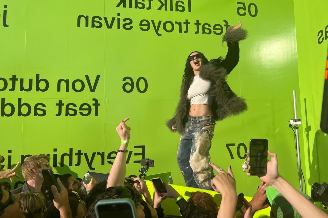 NEW WINDSOR, NEW YORK - OCTOBER 10: Charli XCX shared her new remix album with a few hundred fans at a special event at Storm King Oct. 10. (Maria M. Silva