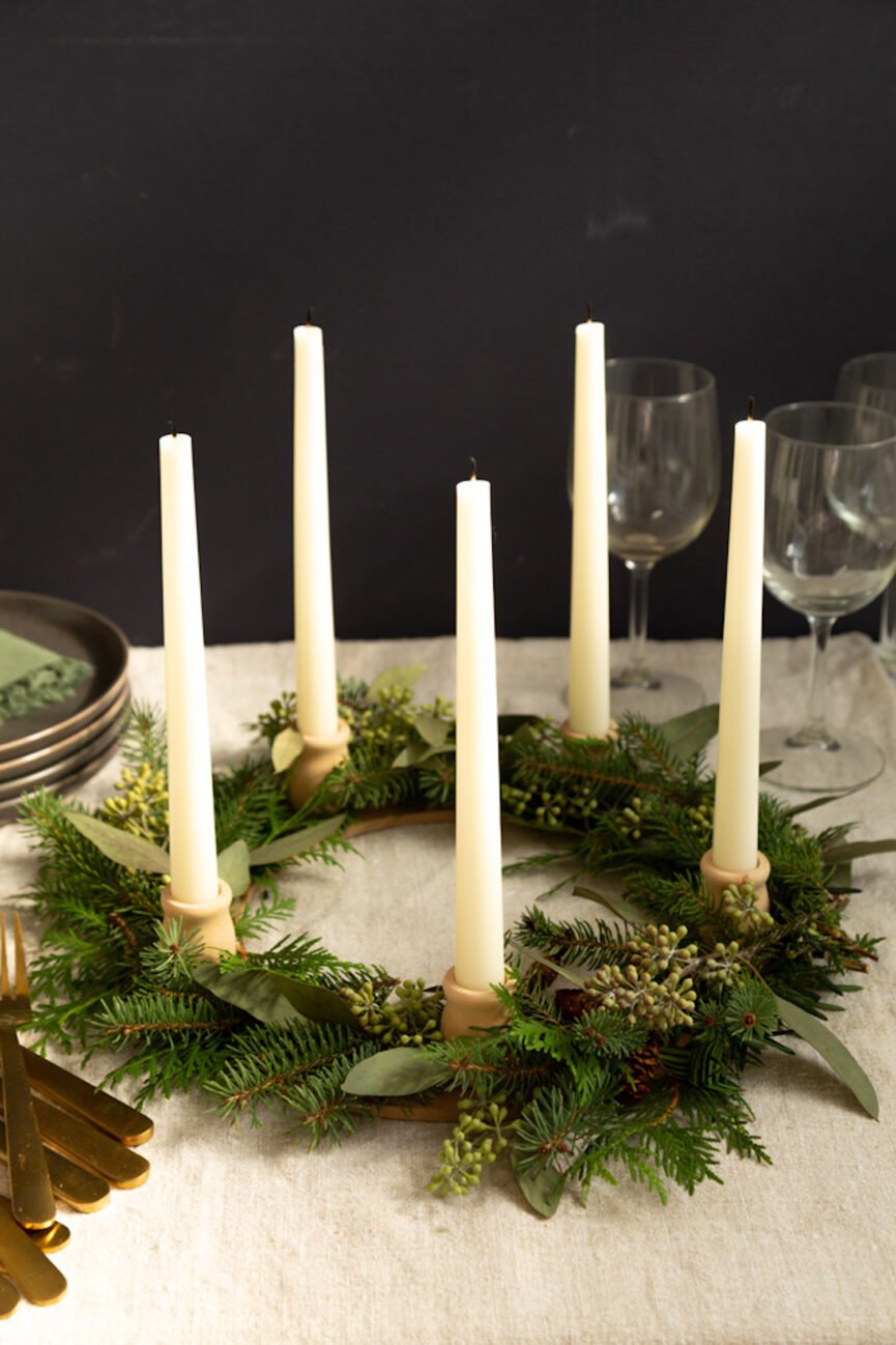 DIY Christmas Table Wreath from Alice & Lois