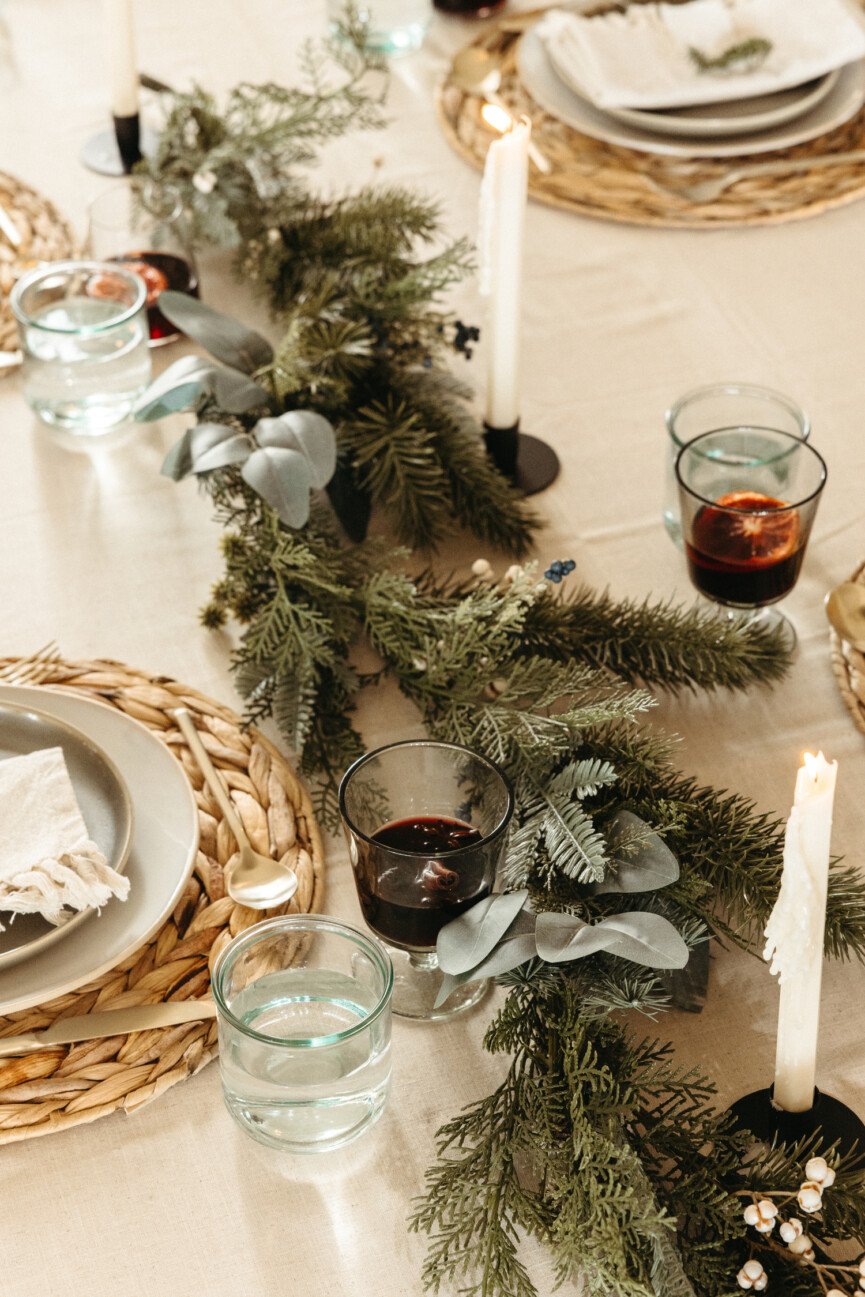 CS holiday table 2024