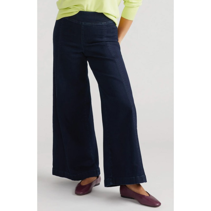 Best Plus Size Flare Jeans 2024: Shop Our Top Picks Now