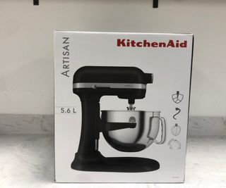 KitchenAid 5.6L Bowl Lift Stand Mixer box