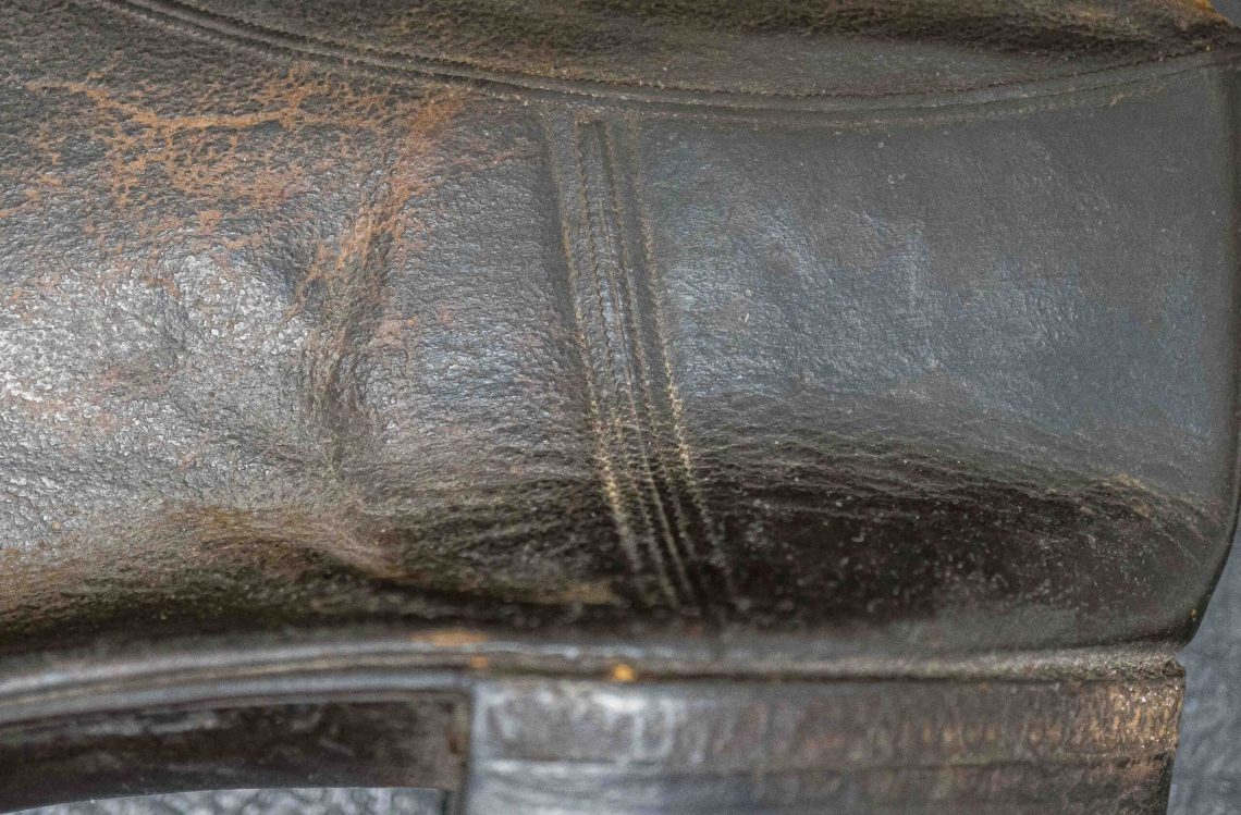 Tightly stitched uppers.