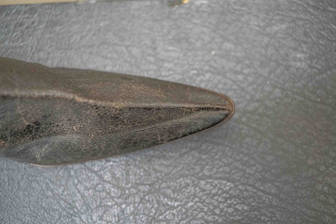 Pointy toe.